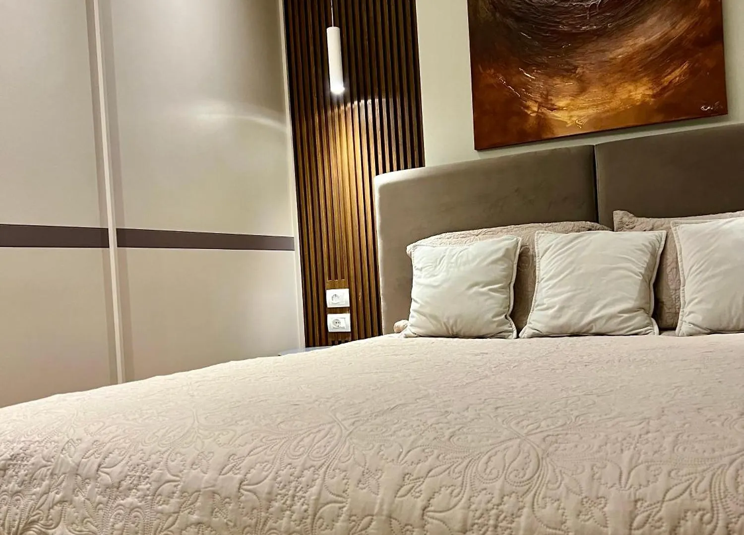 Apartamento Modern Artdeco Appartment Korca Citycenter Albania